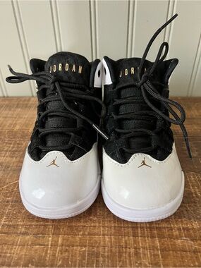 Jordan shoes size 10C